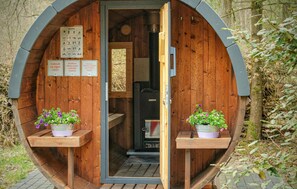 Property grounds - Luxurious home in Ommen with sauna (Ommen)