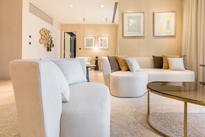 Interior - Luxury Sea View Apt in FIVE Resort on The Palm (Dubai)