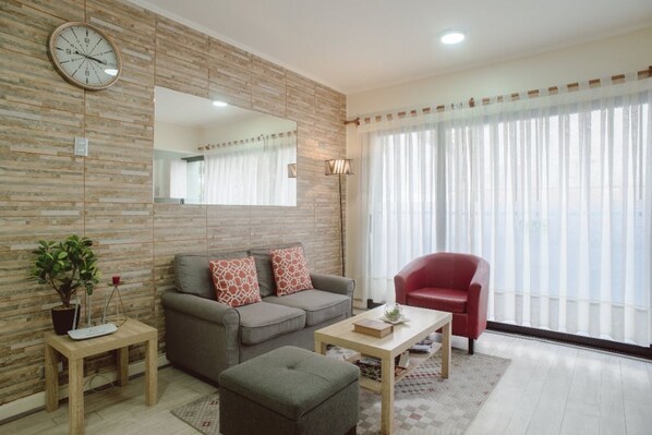 Standard Apartment | Living area - Casa Marcoleta (Santiago)