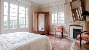 6 chambres, fer et planche Ă repasser, Wi-Fi, draps fournis