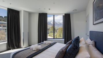 Cortinas blackout, quartos à prova de som, ferros/tábuas de passar roupa