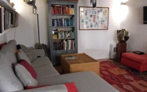 TV