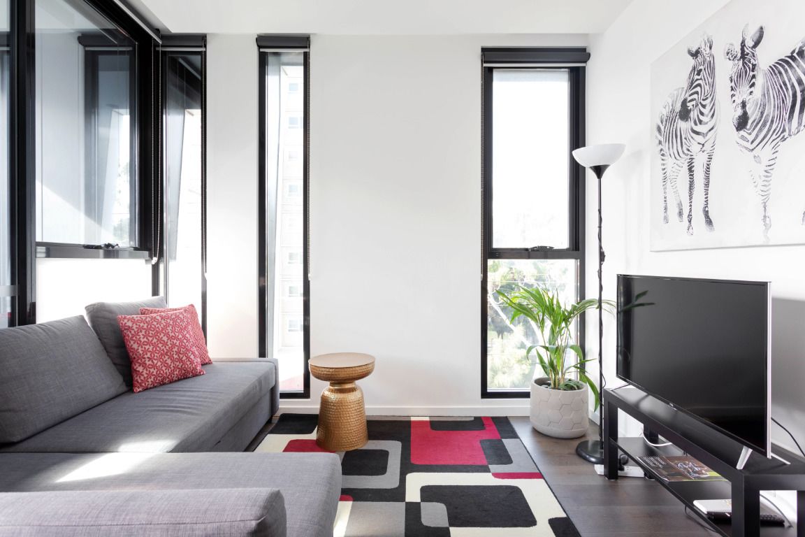 Deluxe Apartment, City View | Living area | Smart TV, Netflix