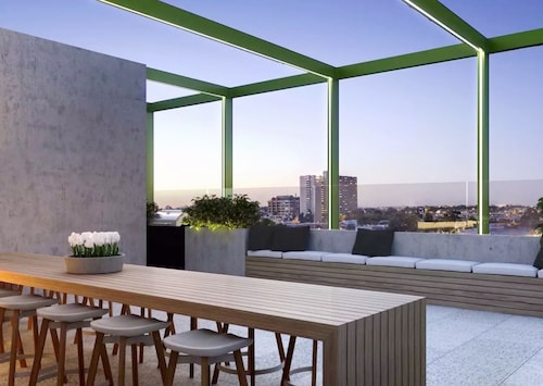 BHB デザイナー コリングウッド