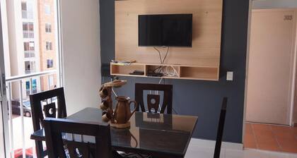 Apartamento full amoblado excelente ubicacion