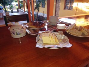 Dagelijks selfserviceontbijt inbegrepen