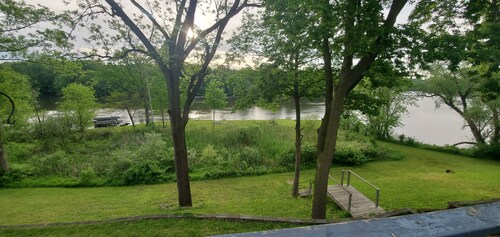 Cozy Lake Chapin House, One Bedroom, One Bath Quiet Country Setting