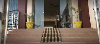 Hotel The Atulyam