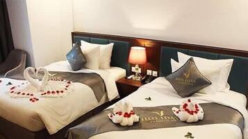 In-room safe, iron/ironing board, free WiFi, bed sheets