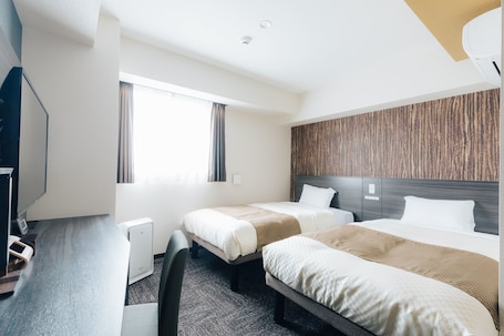 1 habitación y caja de seguridad en la habitación