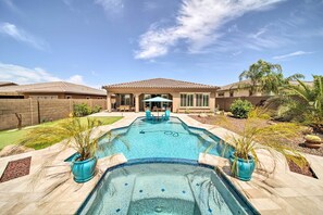 Beheizter Pool