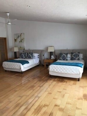 House, 5 Bedrooms, Private Pool