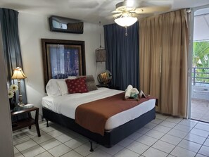 3 bedrooms, in-room safe, iron/ironing board, WiFi - Gorgeous Place with Pool and Patio (Santa Isabel)