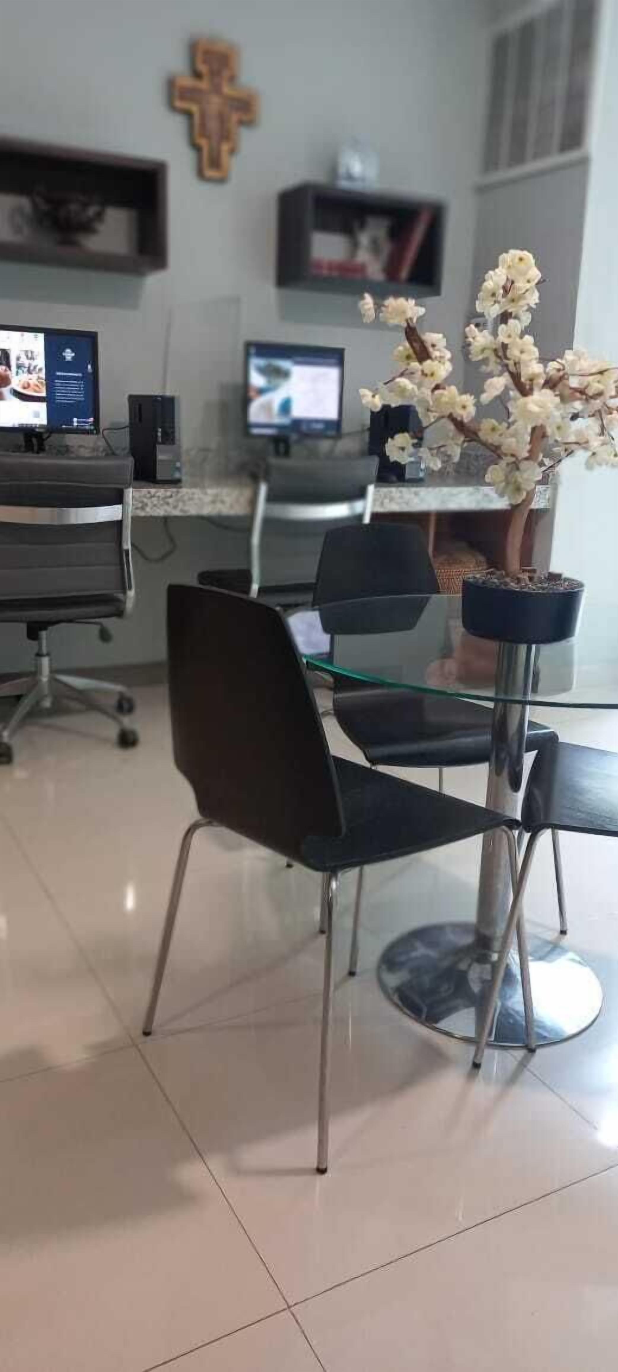 Photo - Stay Inn Hotels