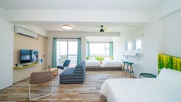 Quadruple Room | Minibar, soundproofing, free WiFi, bed sheets