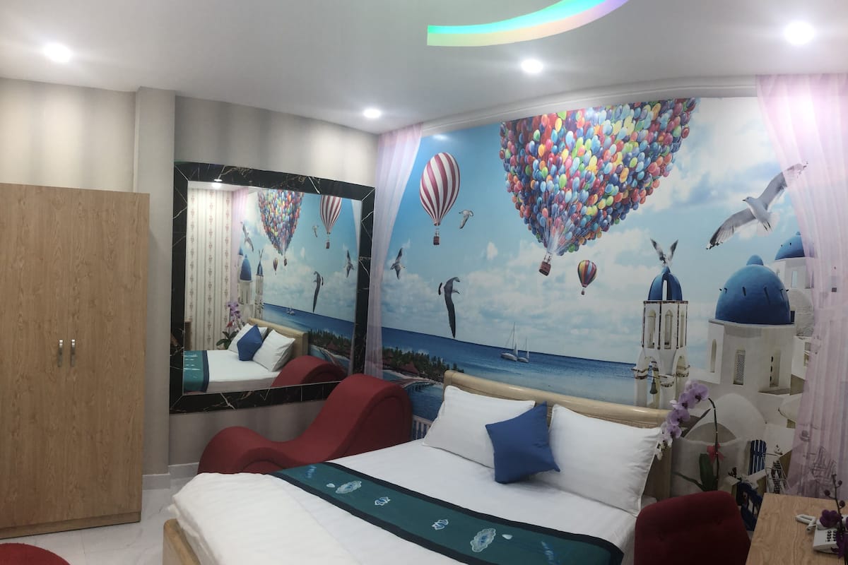 Design Double Room, 1 Queen Bed | Free WiFi