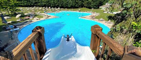 Piscine extérieure, piscine chauffée