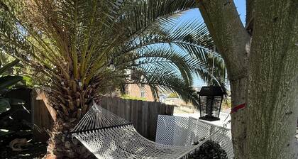 Casa California-Spacious - 3 Bdr/Backyard Firepit/Playground/Gaslamp/Zoo/Beach