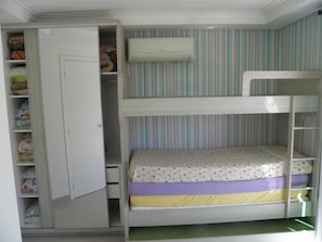 3 chambres, fer et planche Ă repasser, Wi-Fi, literie fournie