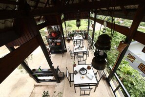 Daily continental breakfast for a fee - Nature Land Hotel II (Kalaw)