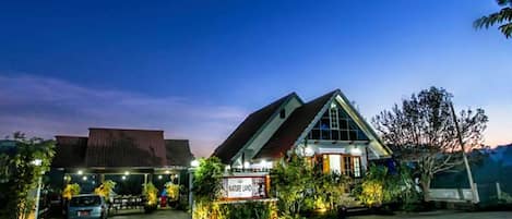 Front of property - evening/night