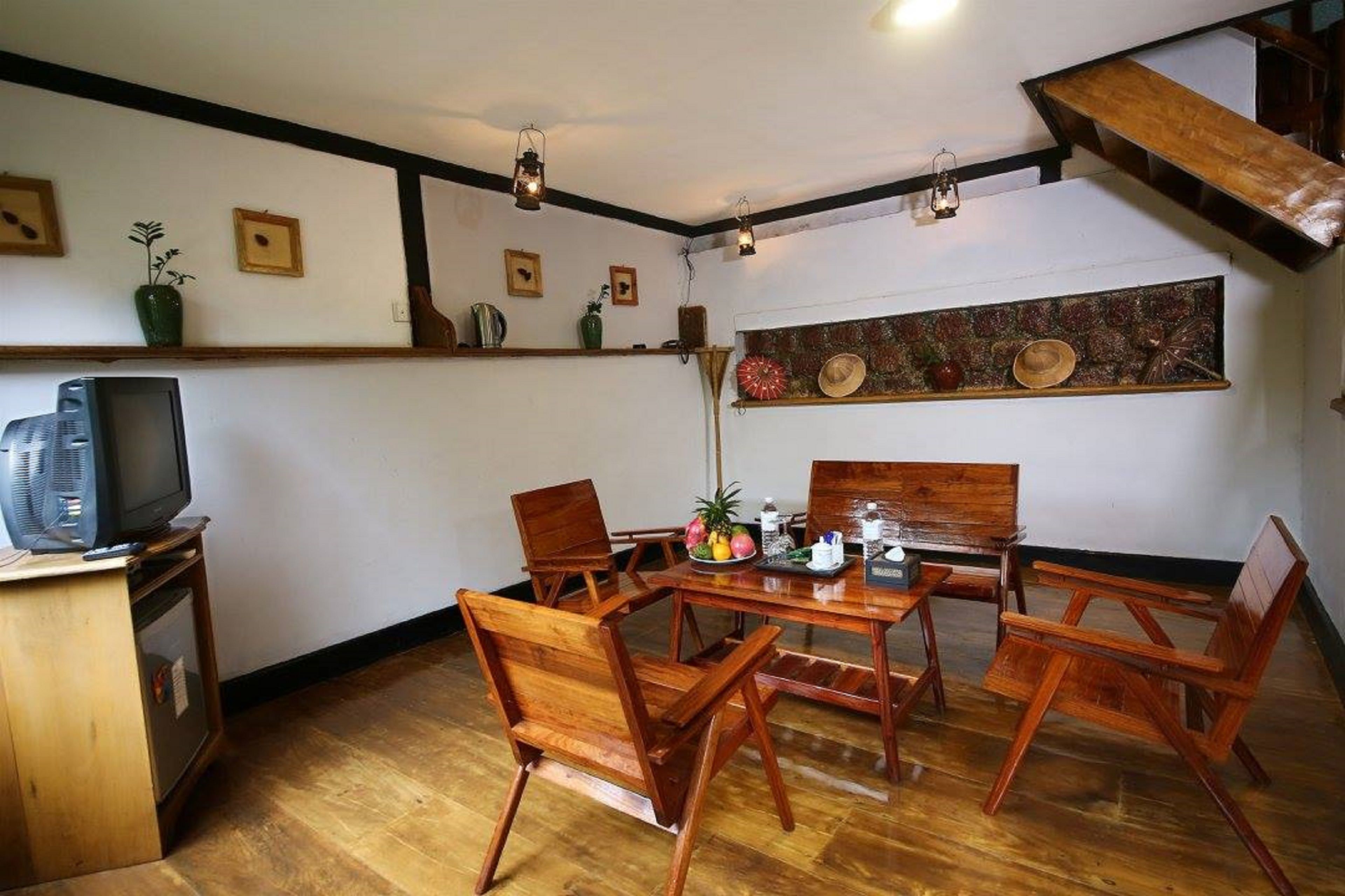Suite | Living area