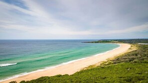 Vlak bij het strand