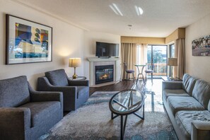 TV, fireplace, offices