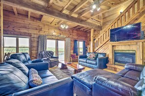 TV, fireplace, table football - Spacious Cabin on Dale Hollow Lake w/ Hot Tub! (Albany)