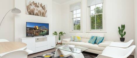 Télévision, espaces bureaux