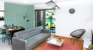 LCD TV - RIVUS apartmani (Omis)