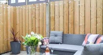 2 bedroom accommodation in Beverley