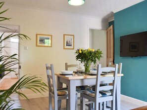 Dining - 2 bedroom accommodation in Beverley (Beverley)