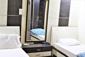 City Triple Room, City View