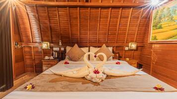 Bungalow Deluxe, vistas al jardín | Minibar, sistema de insonorización, wifi gratis y ropa de cama