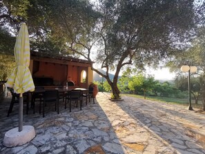 Outdoor dining - AELIA APARTMENT ERMONES CORFU (Corfu)