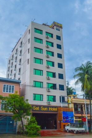 واجهة المنشأة