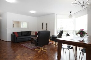 Apartment, 1 Bedroom | Living area