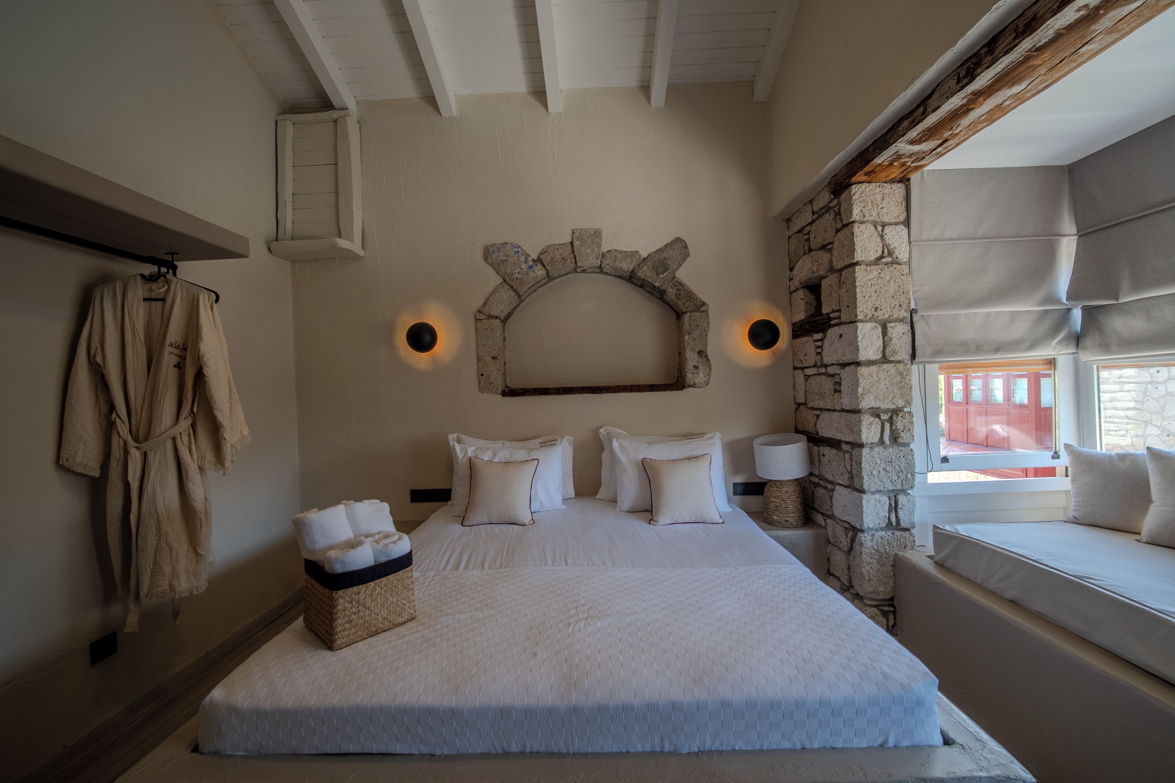 King Room with City View | 迷你吧、特色家居、遮光窗帘、隔音