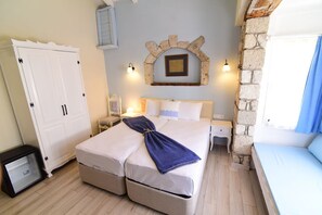 グランド ルーム | ミニバー、遮光カーテン、防音設備、WiFi (無料)