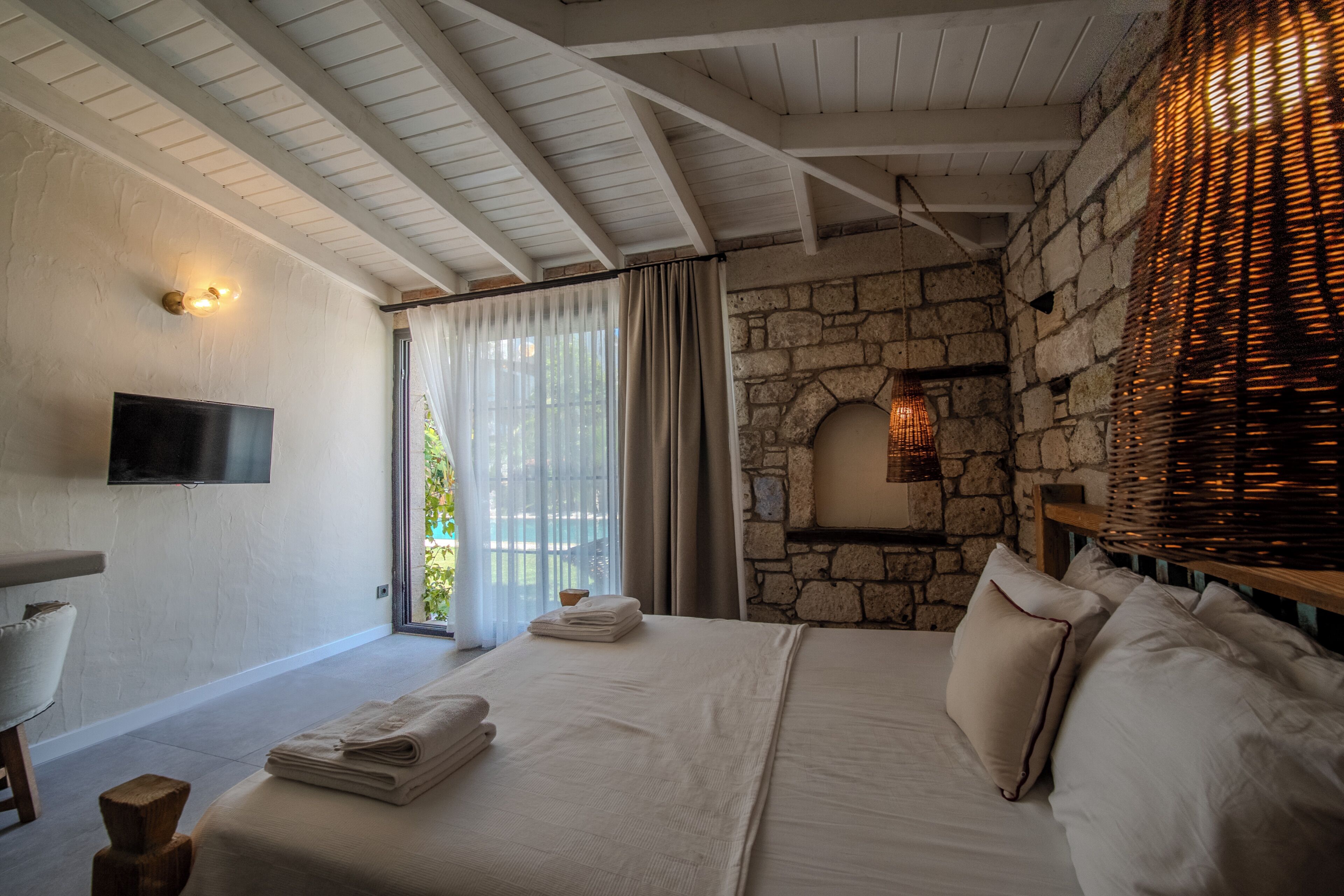 Double Room With Garden View | Premium bedding, minibar, individually furnished, blackout drapes