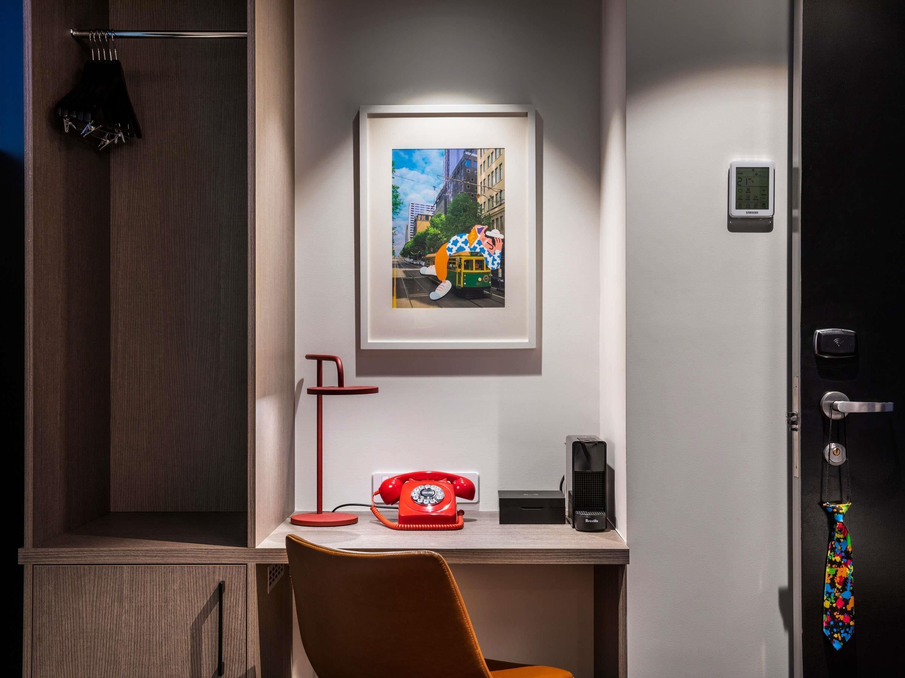 Photo - ibis Styles Melbourne Southbank