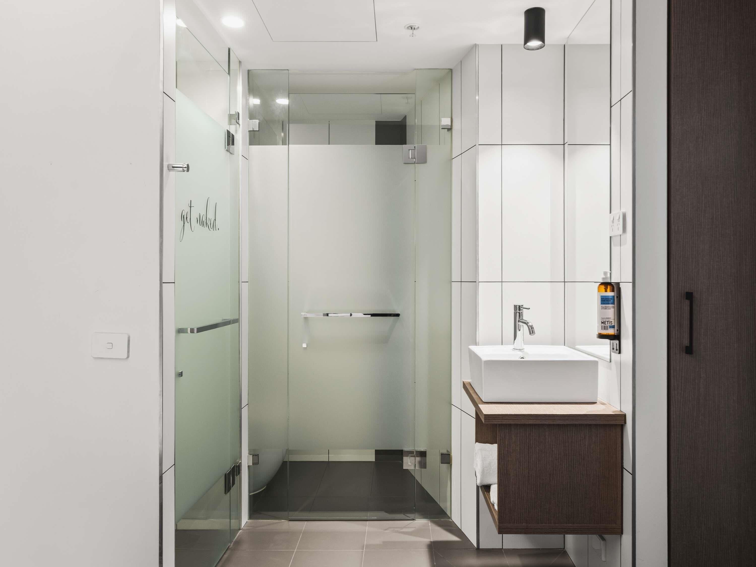 Photo - ibis Styles Melbourne Southbank