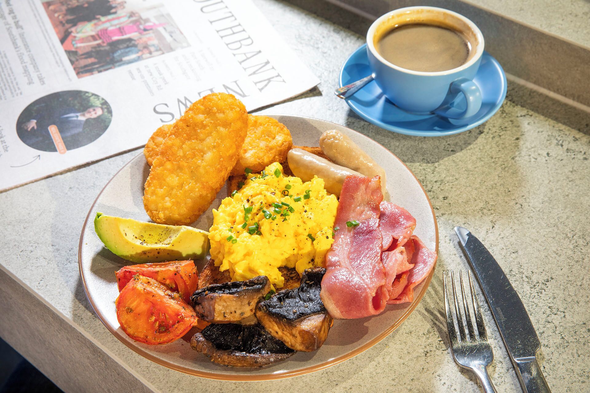 daily cooked-to-order breakfast for a fee