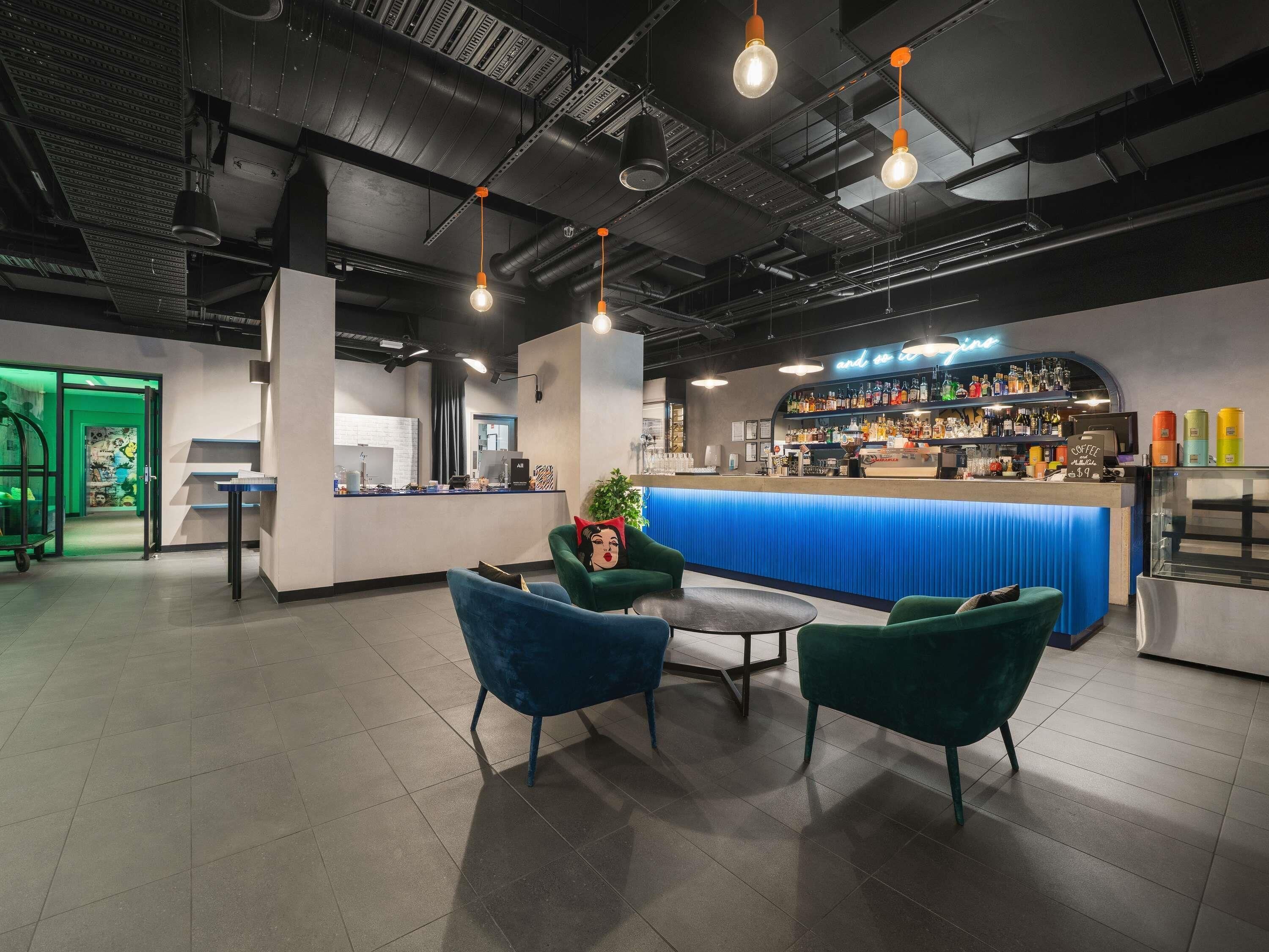 Photo - ibis Styles Melbourne Southbank
