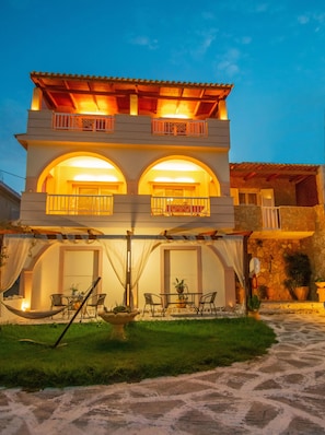 Front of property - evening/night