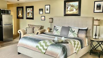 1 dormitorio, tabla de planchar con plancha, wifi gratis y ropa de cama