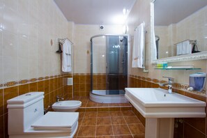 Buồng tắm vòi sen
