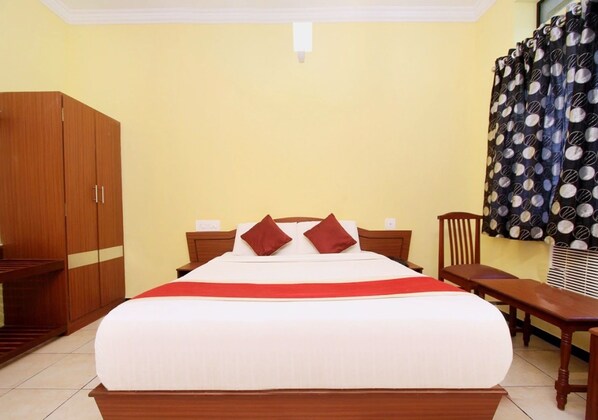Desk, rollaway beds, free WiFi, bed sheets