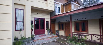 OYO 581 Serdika Pavilion